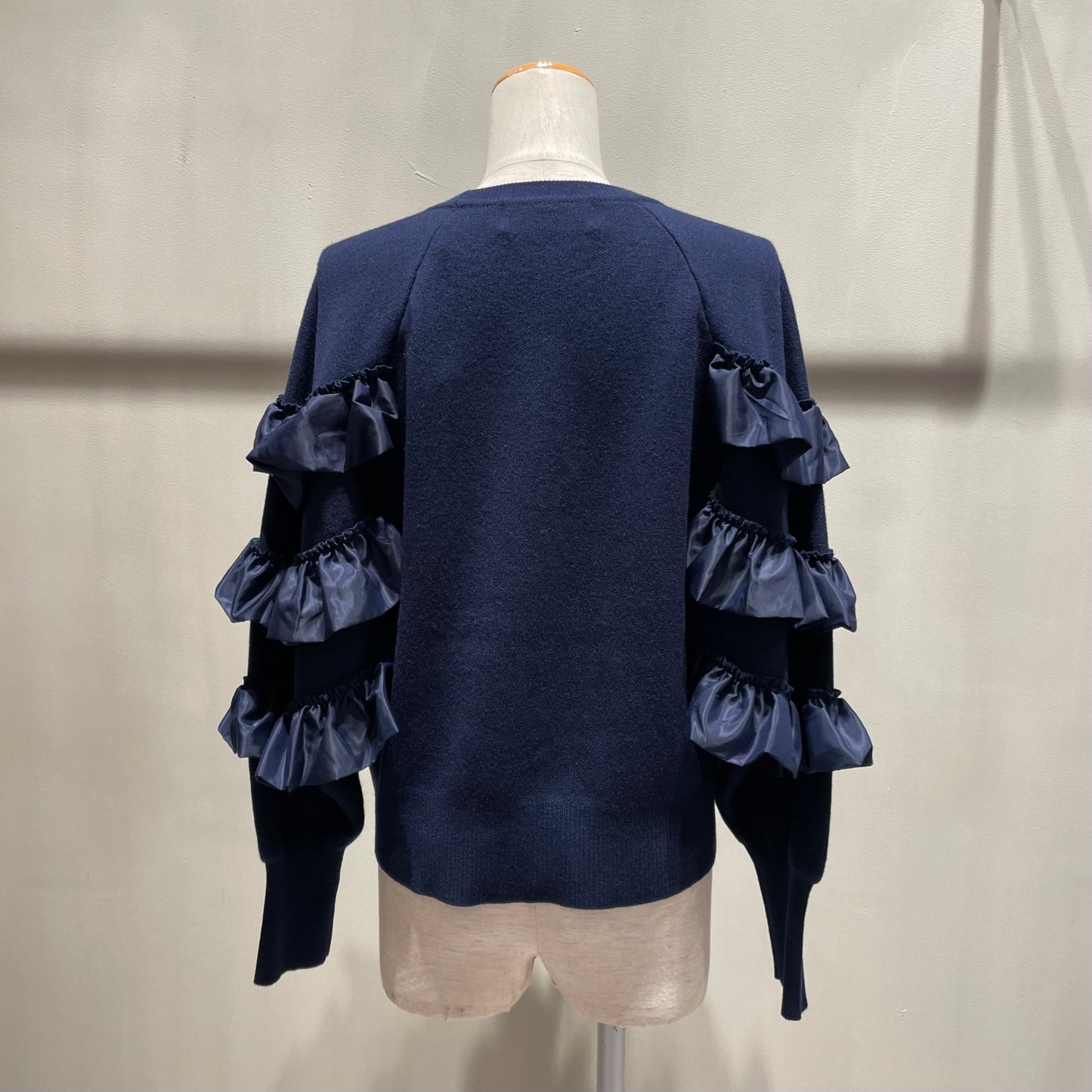【1%】ラッフルフリルニット