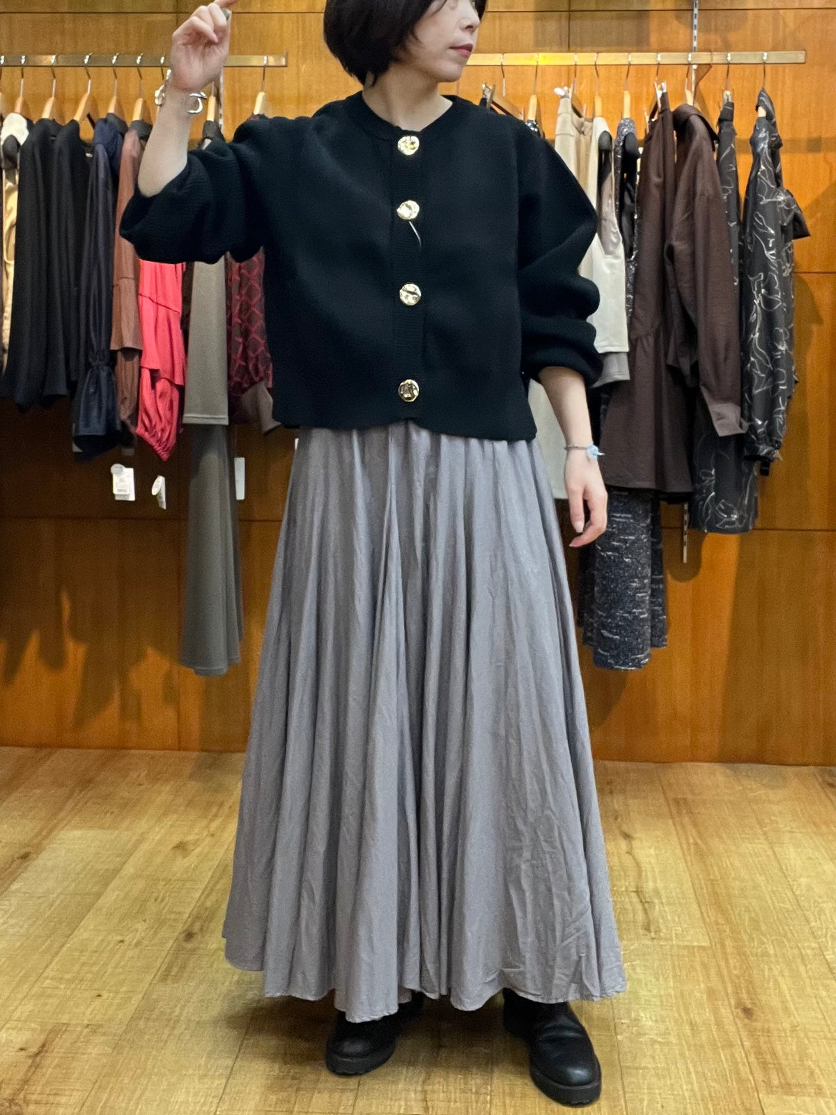 【botanical】スポンディッシュBIGボタンクルーネックカーディガン
