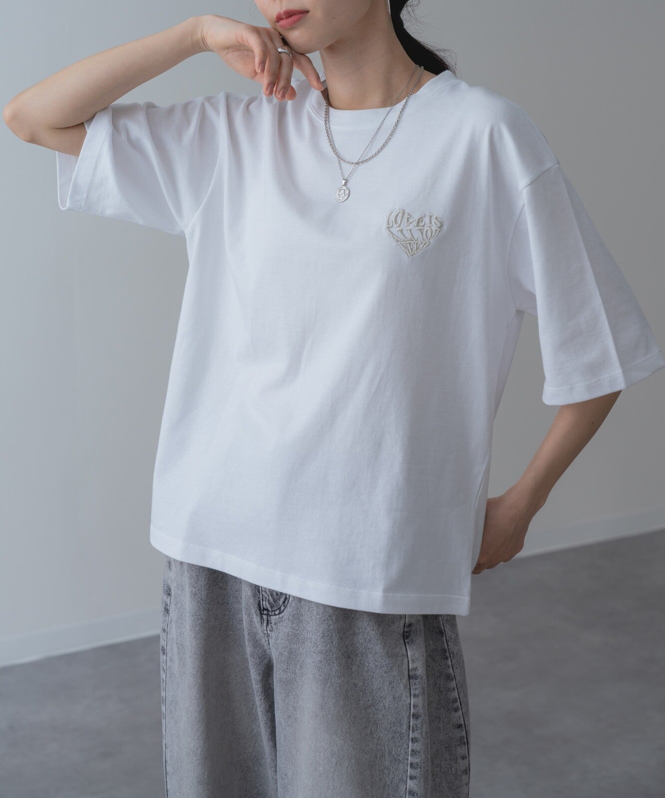 【botanical】ハート刺繍半袖Tシャツ