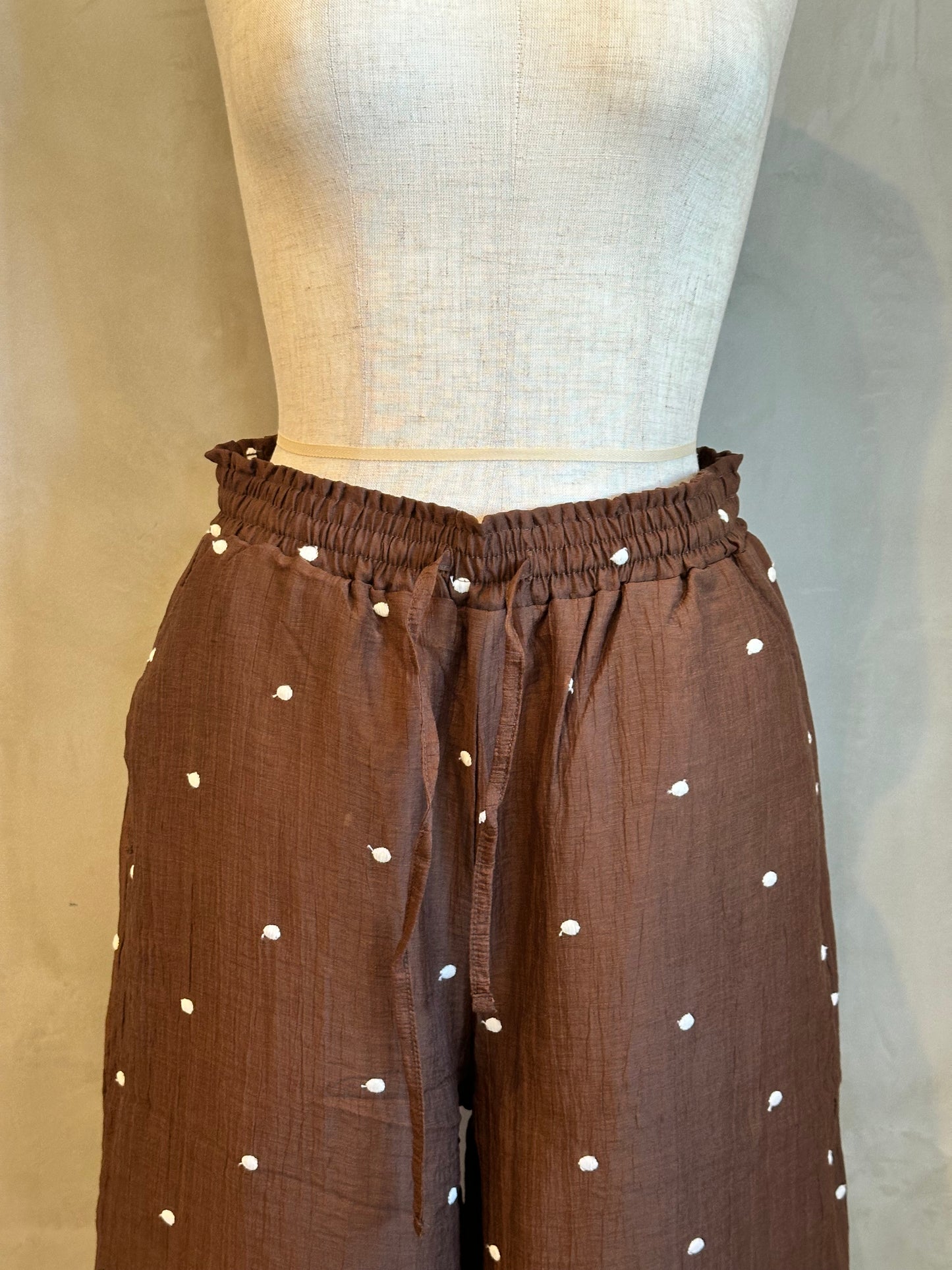 【botanical】〈セットアップ対応〉ドット刺繍シアーパンツ
