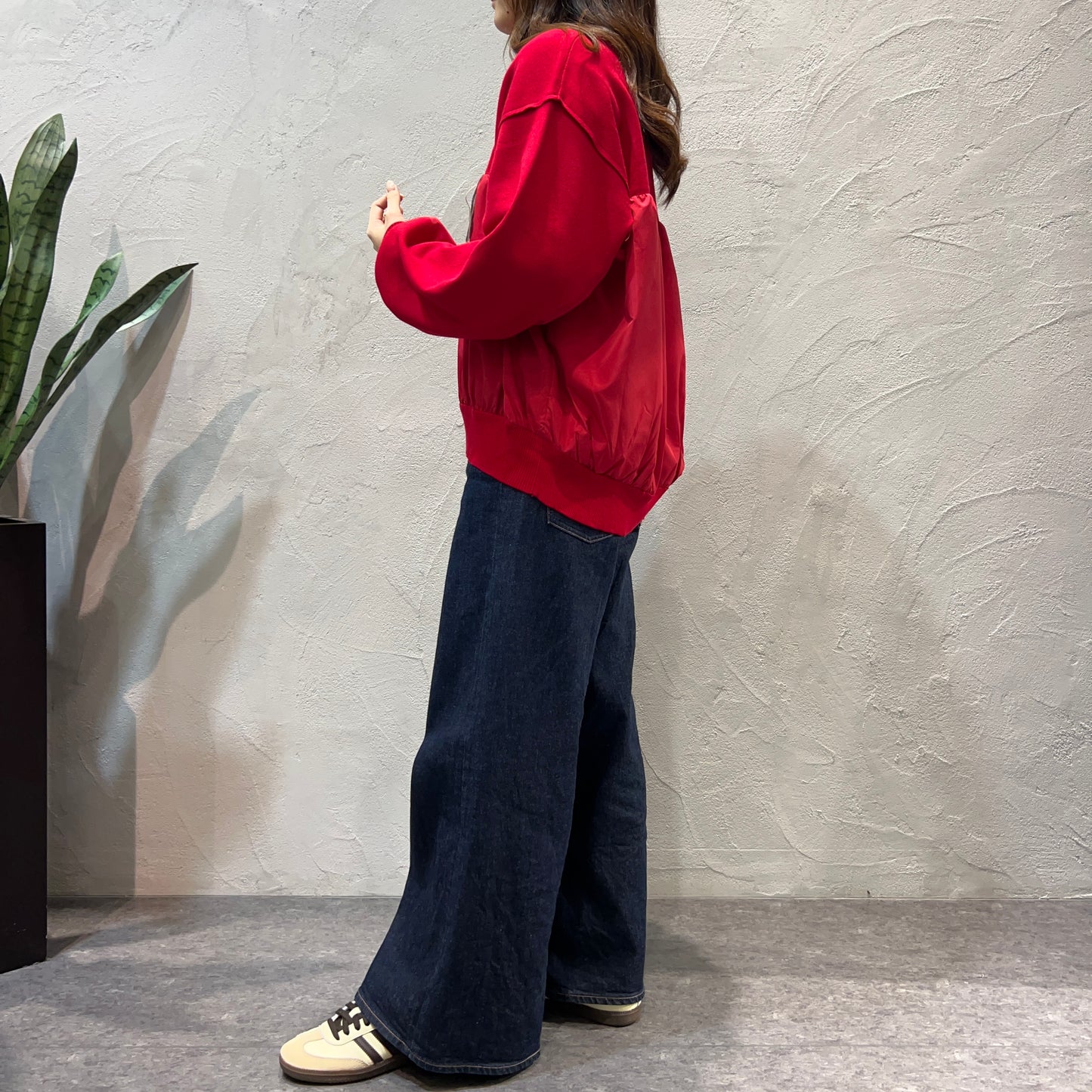 【MARECHAL TERRE】フリンジロゴ刺繍ニット
