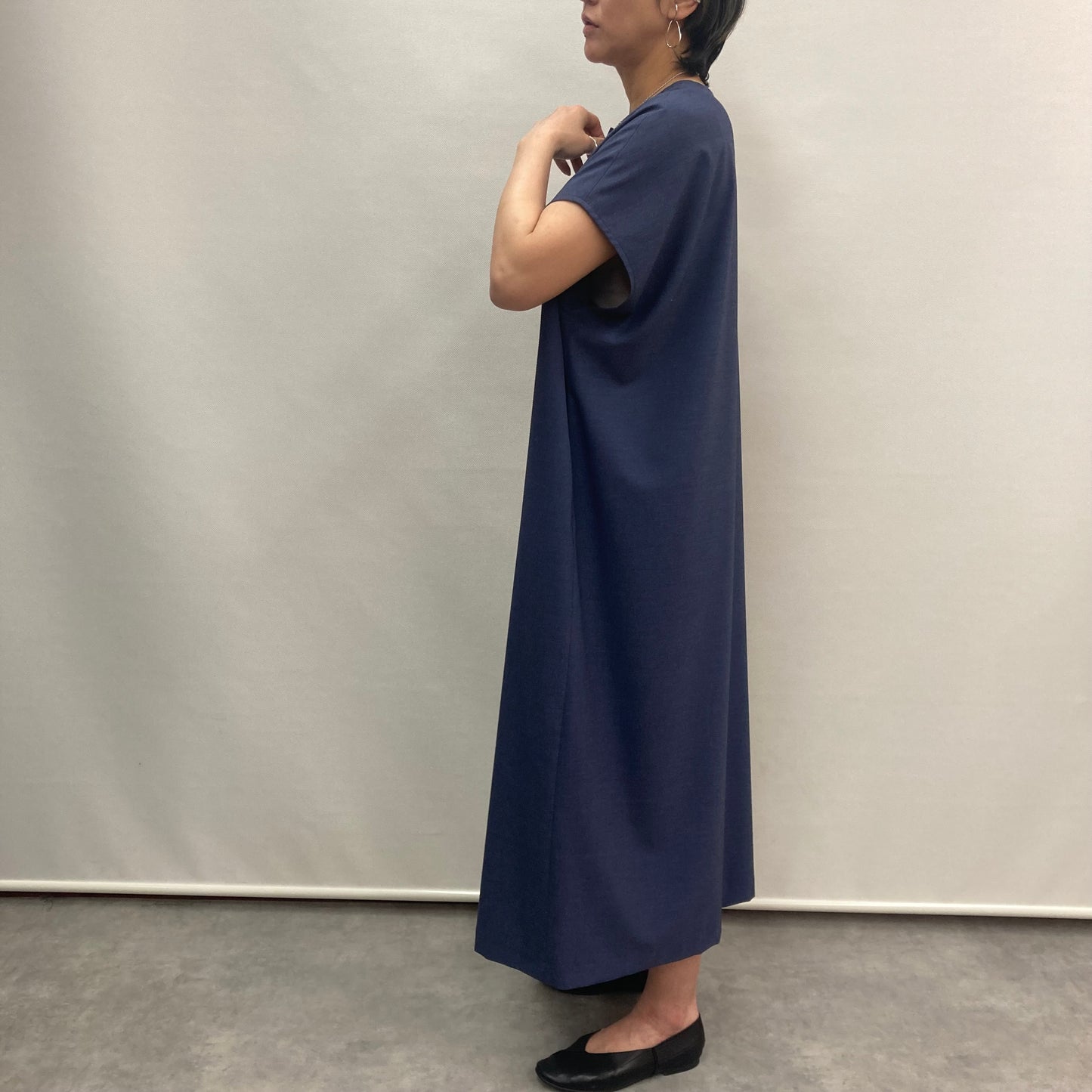 mizuiro ind /クルーネックフロントフライロングジレ