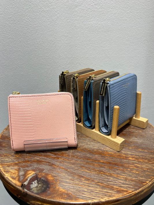 VIOLAd'RO/リザード型押しレザー二つ折りL字ウォレット