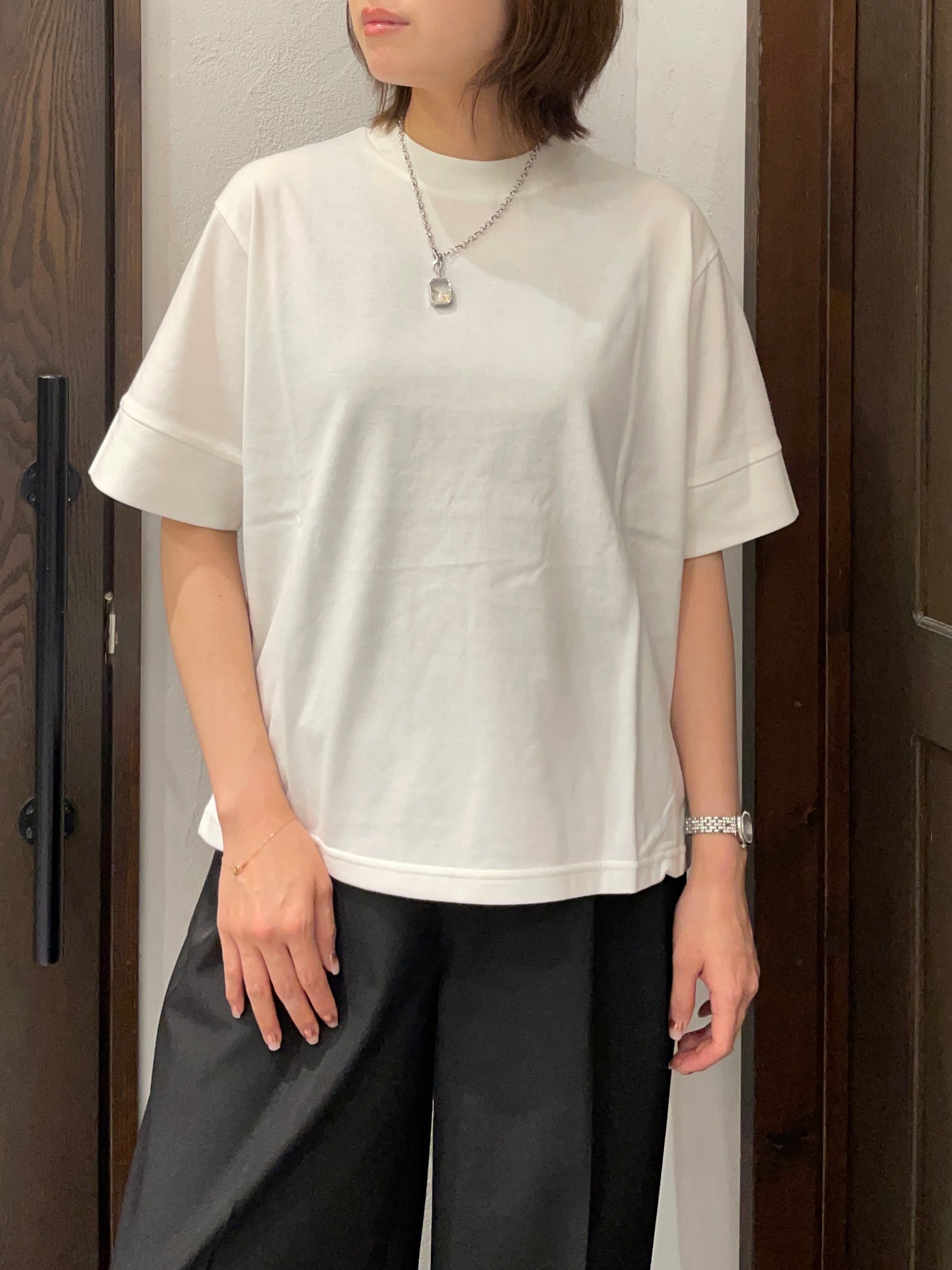 【MARECHAL TERRE】バックロゴテープデザインTシャツ