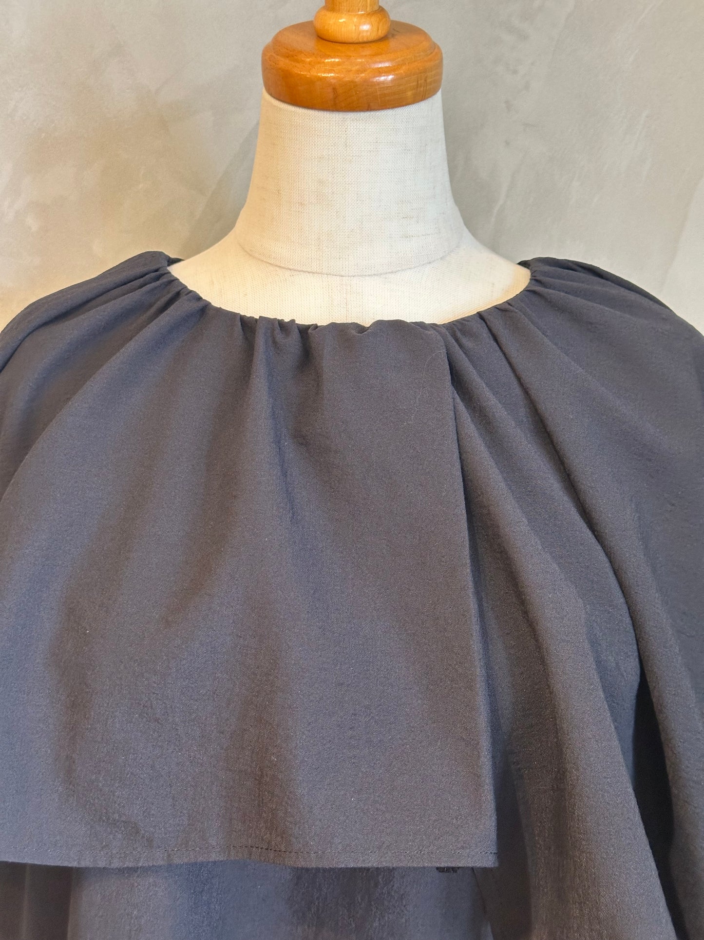 【NOUQUE】ケープブラウス