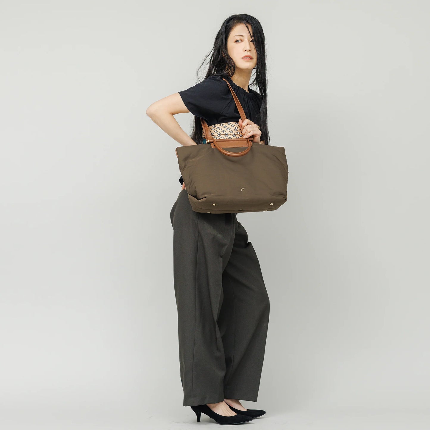 【Story】  ポリエステルダブルハンドルトートバッグ Lサイズ《ノートパソコン収納ポケット》