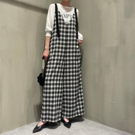 【CHIGNON】Vネックサロペット