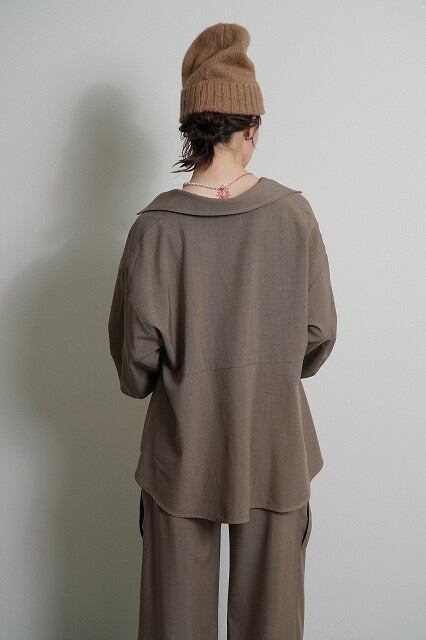【CYANtokyo】バックフレアスキッパーPO