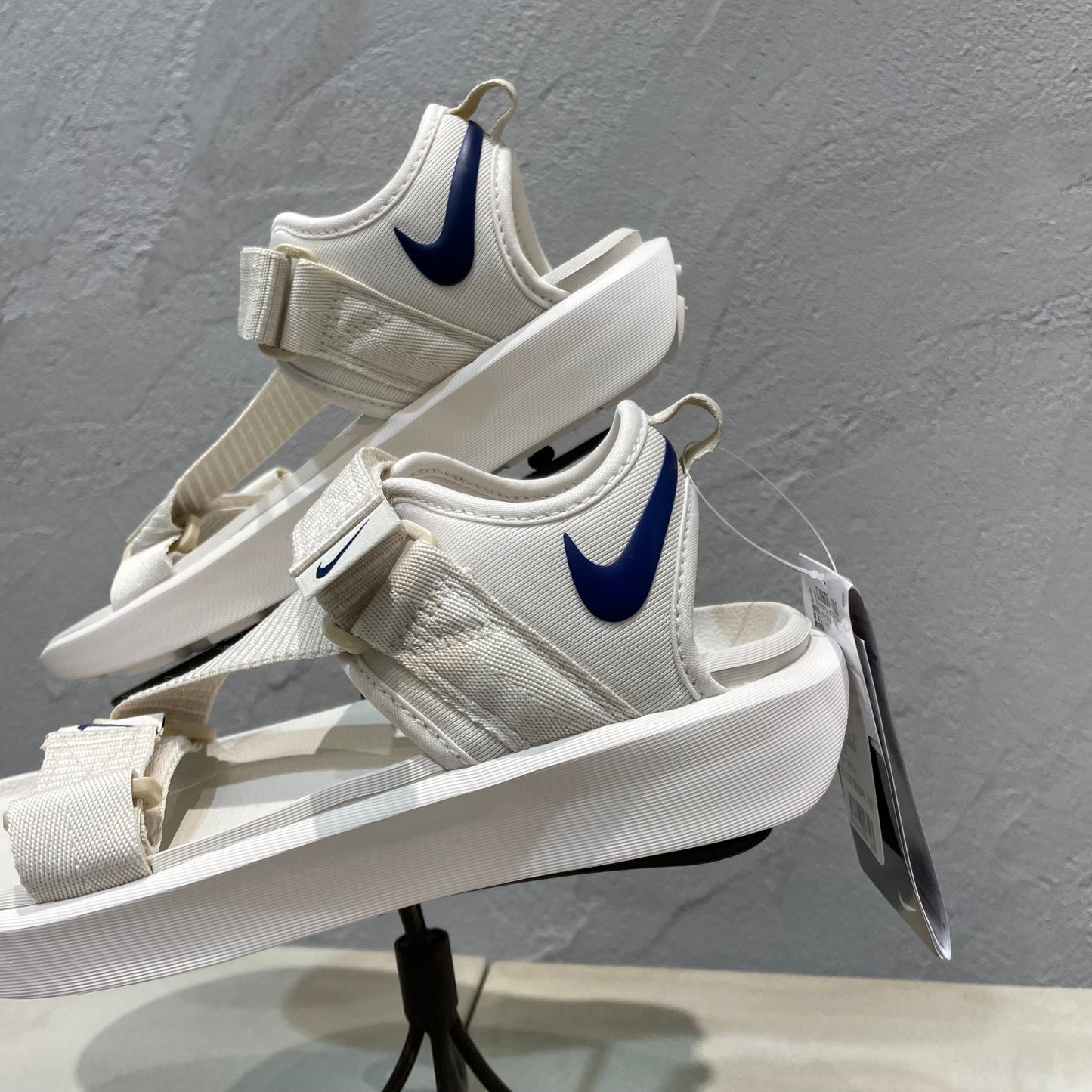 NIKE//ビスタサンダル