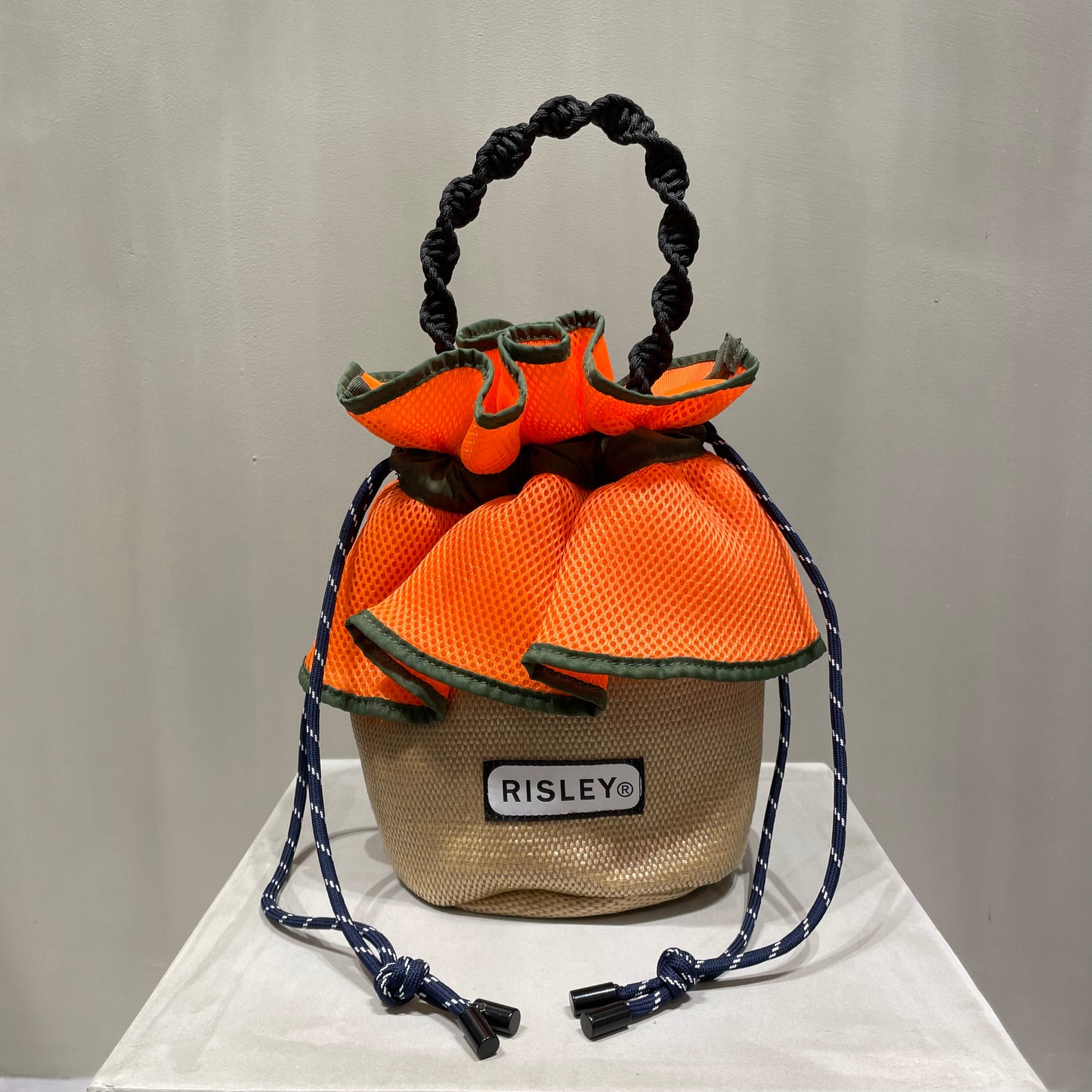 Risley/outdoorコラボ巾着バッグ
