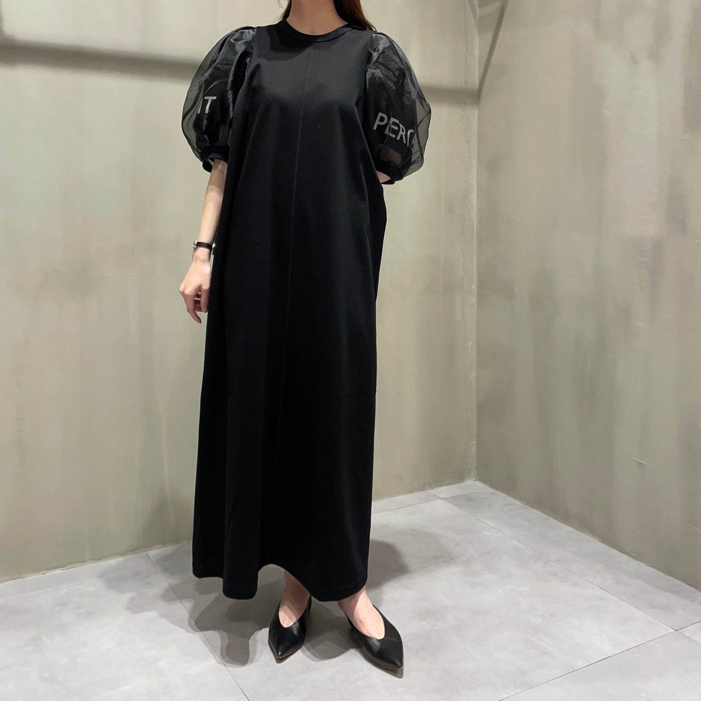1％/ イチパーセント カットオーガンジーワンピース