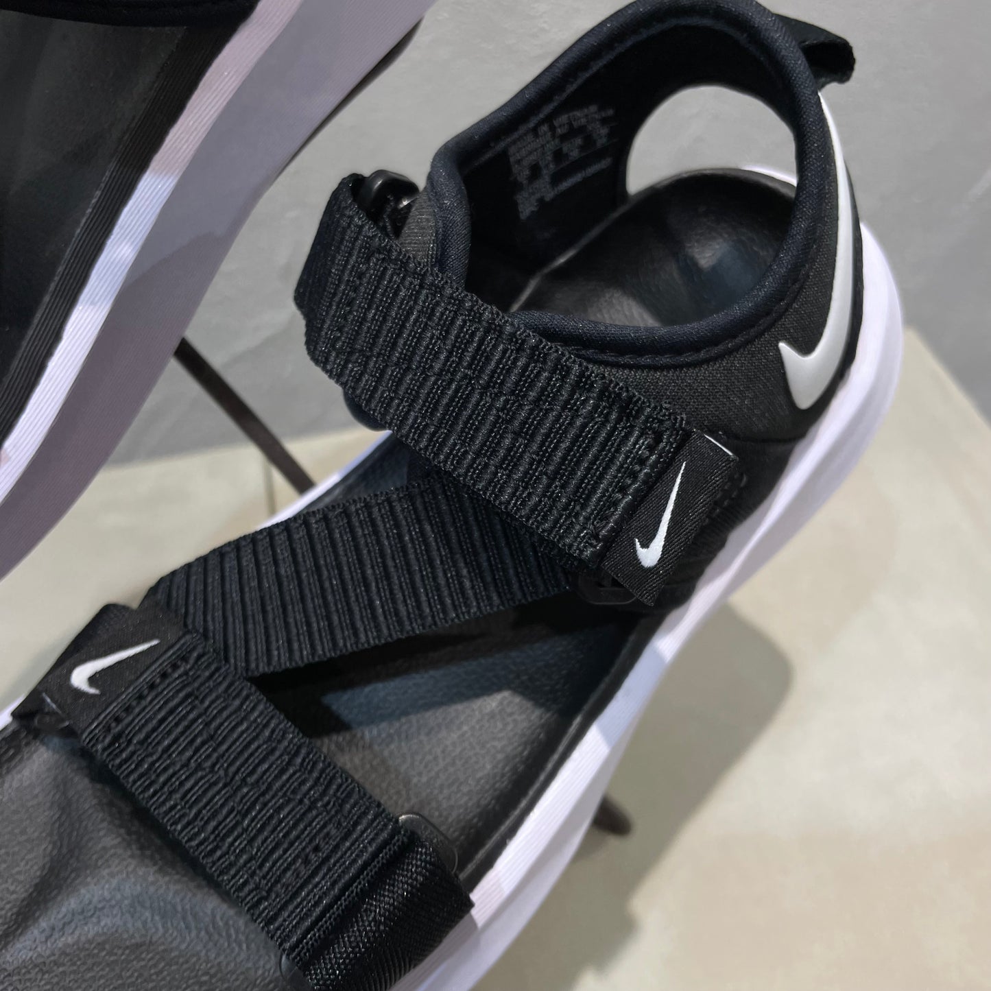 NIKE//ビスタサンダル