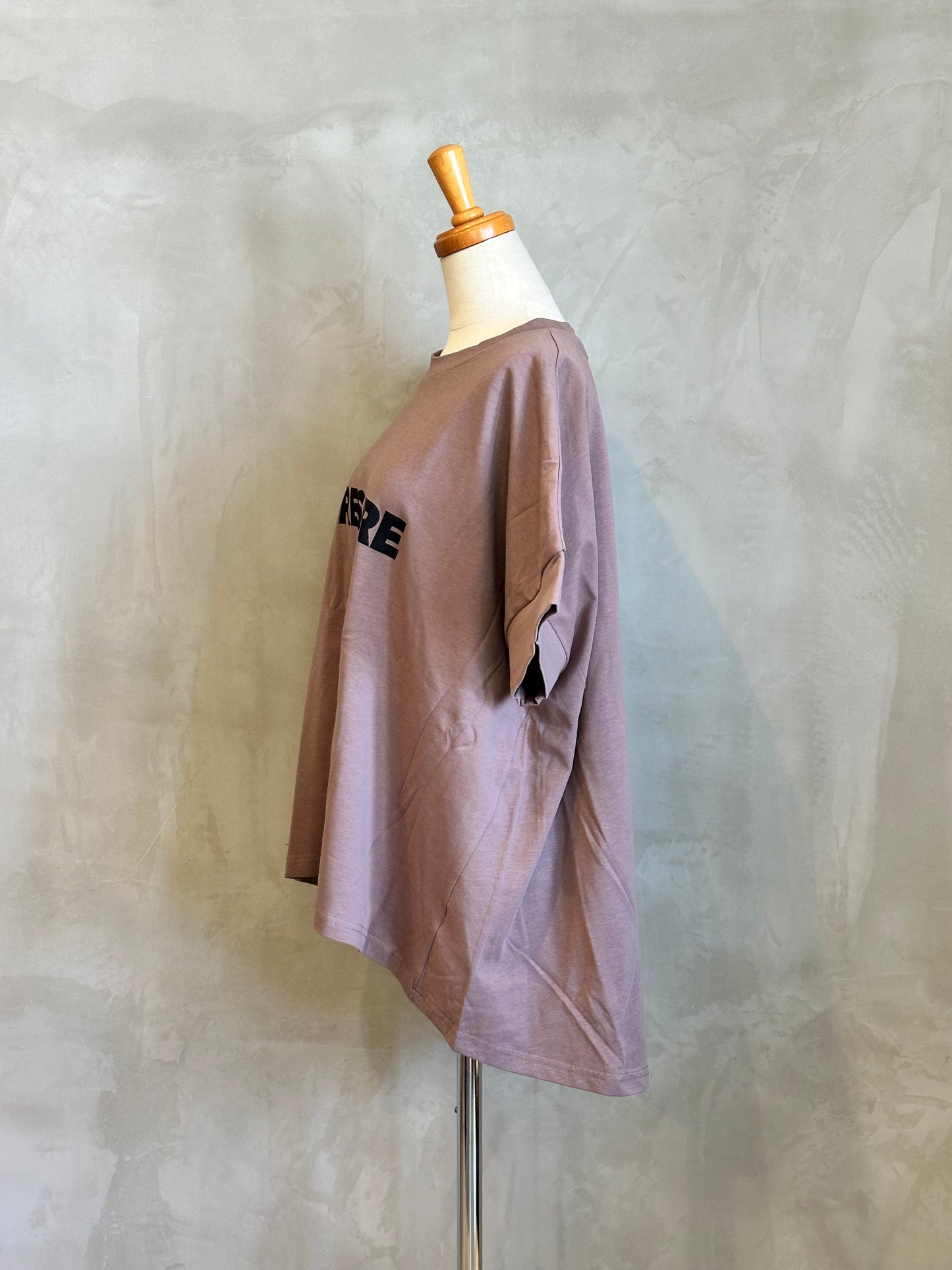 【botanical】コットンラウンドヘムプリントTEE