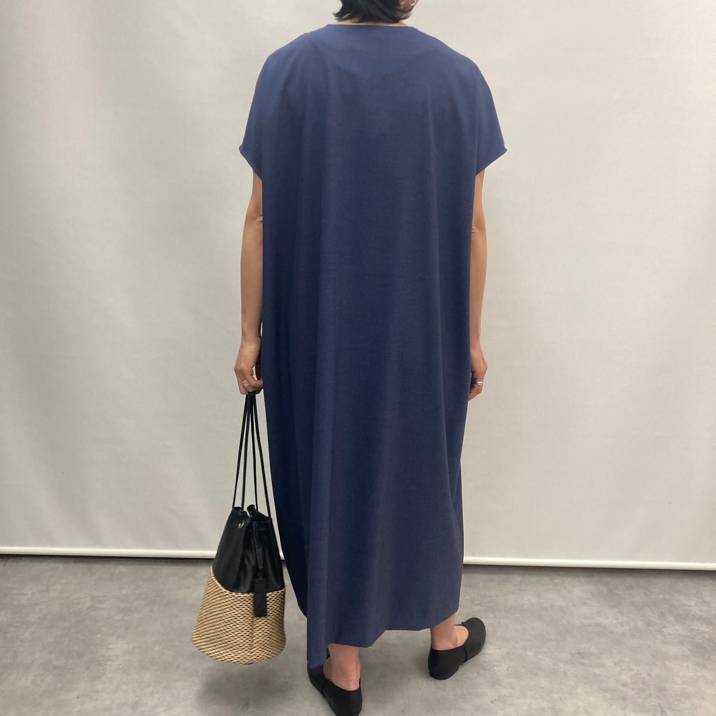 mizuiro ind /クルーネックフロントフライロングジレ