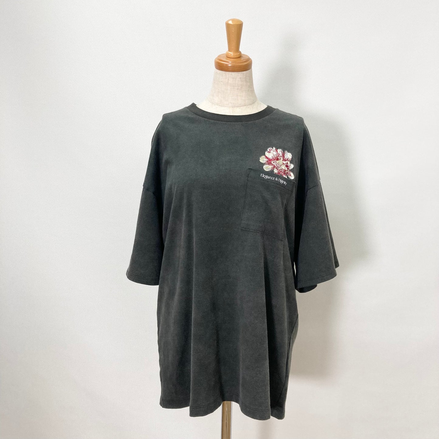 【TICCA】Dahlia エンブロイダリー T シャツ