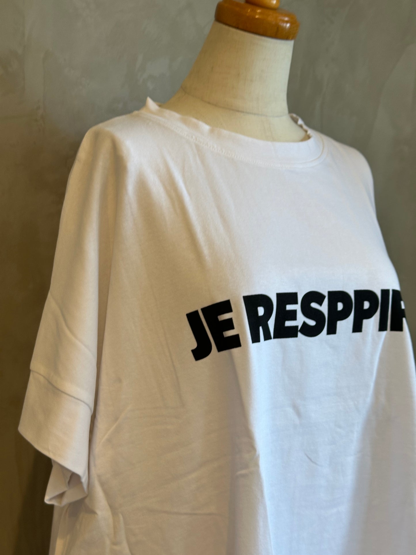 【botanical】コットンラウンドヘムプリントTEE