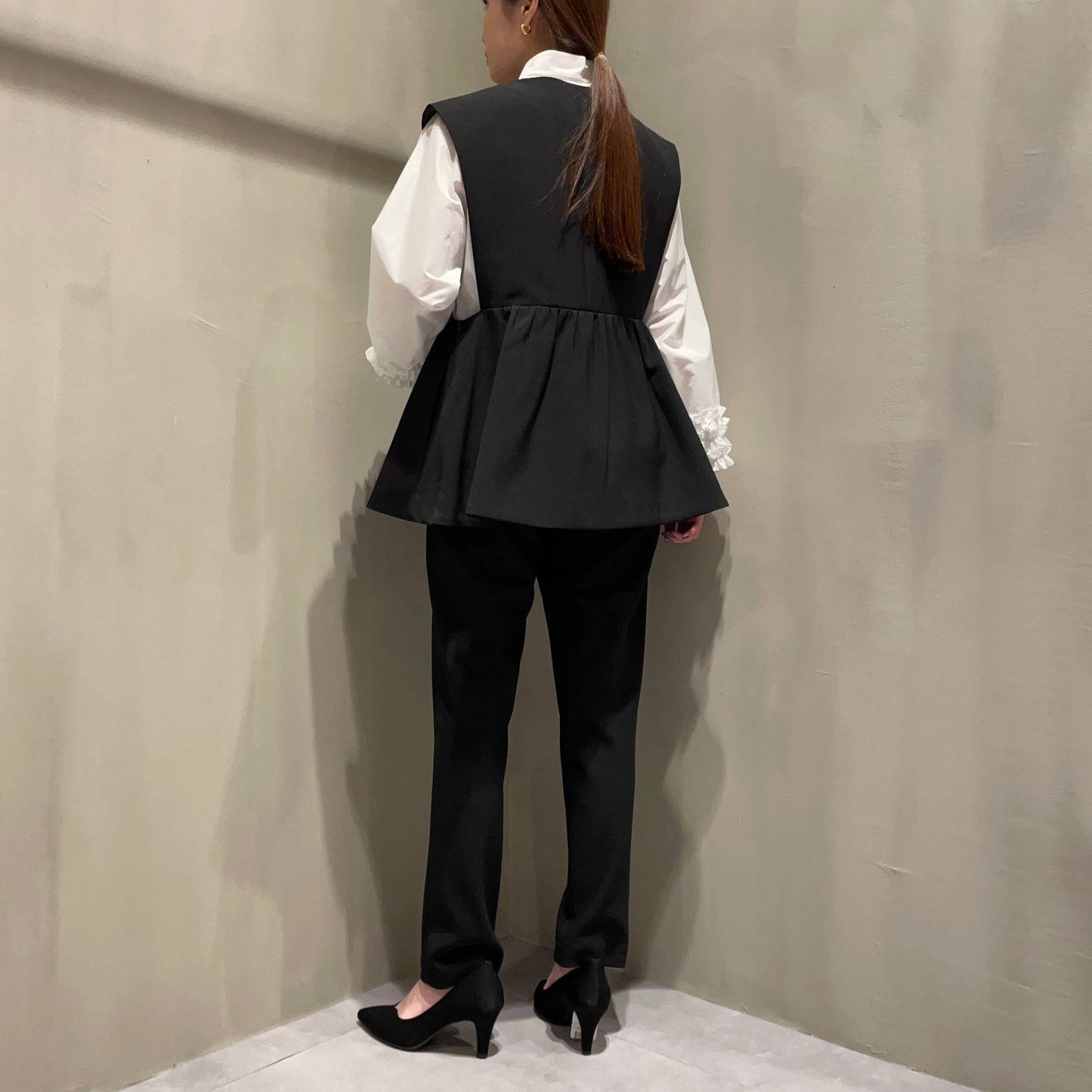【CHIGNON】ペプラムベスト