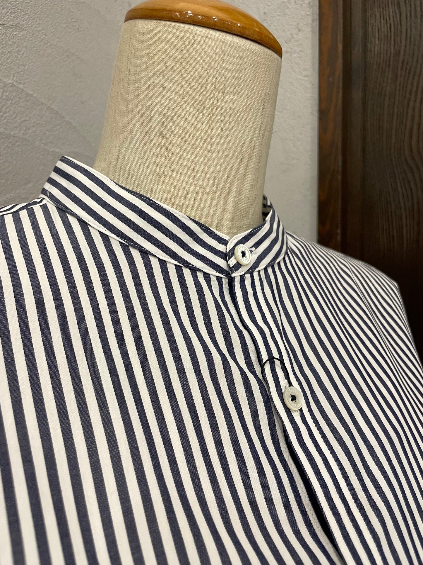 【TICCA】ノーカラーシャツ