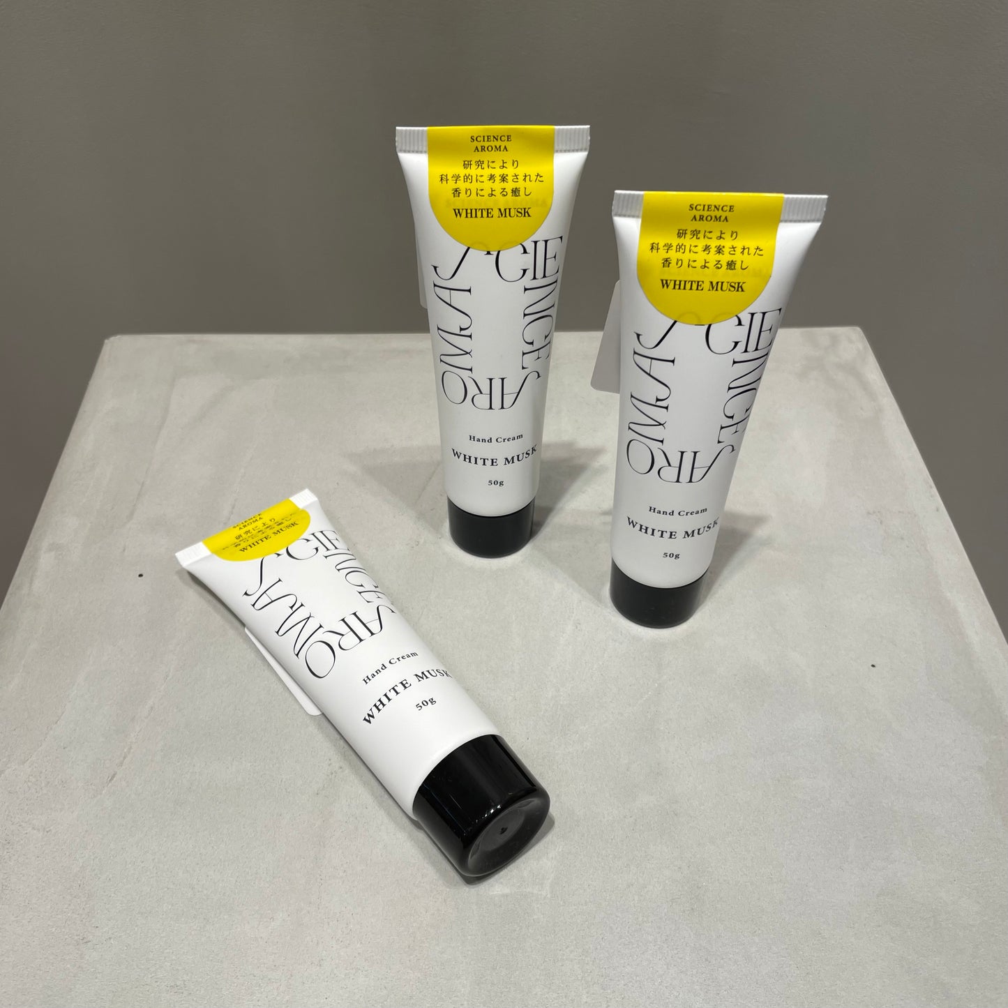 【SCIENCE AROMA】 HAND CREAM