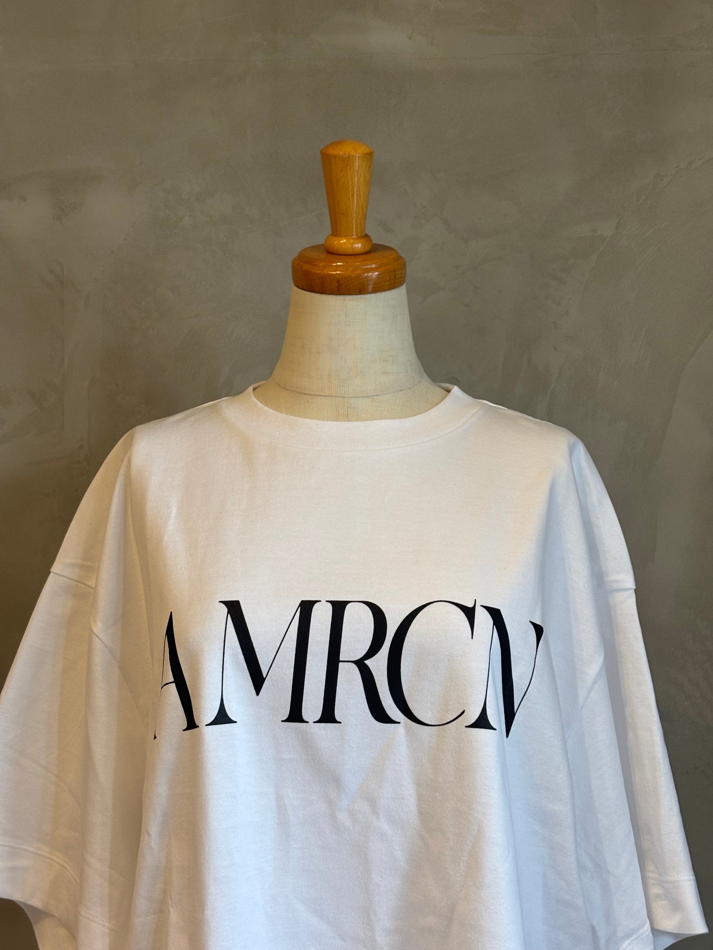 【AMERICANA】バック切替プリントTシャツ