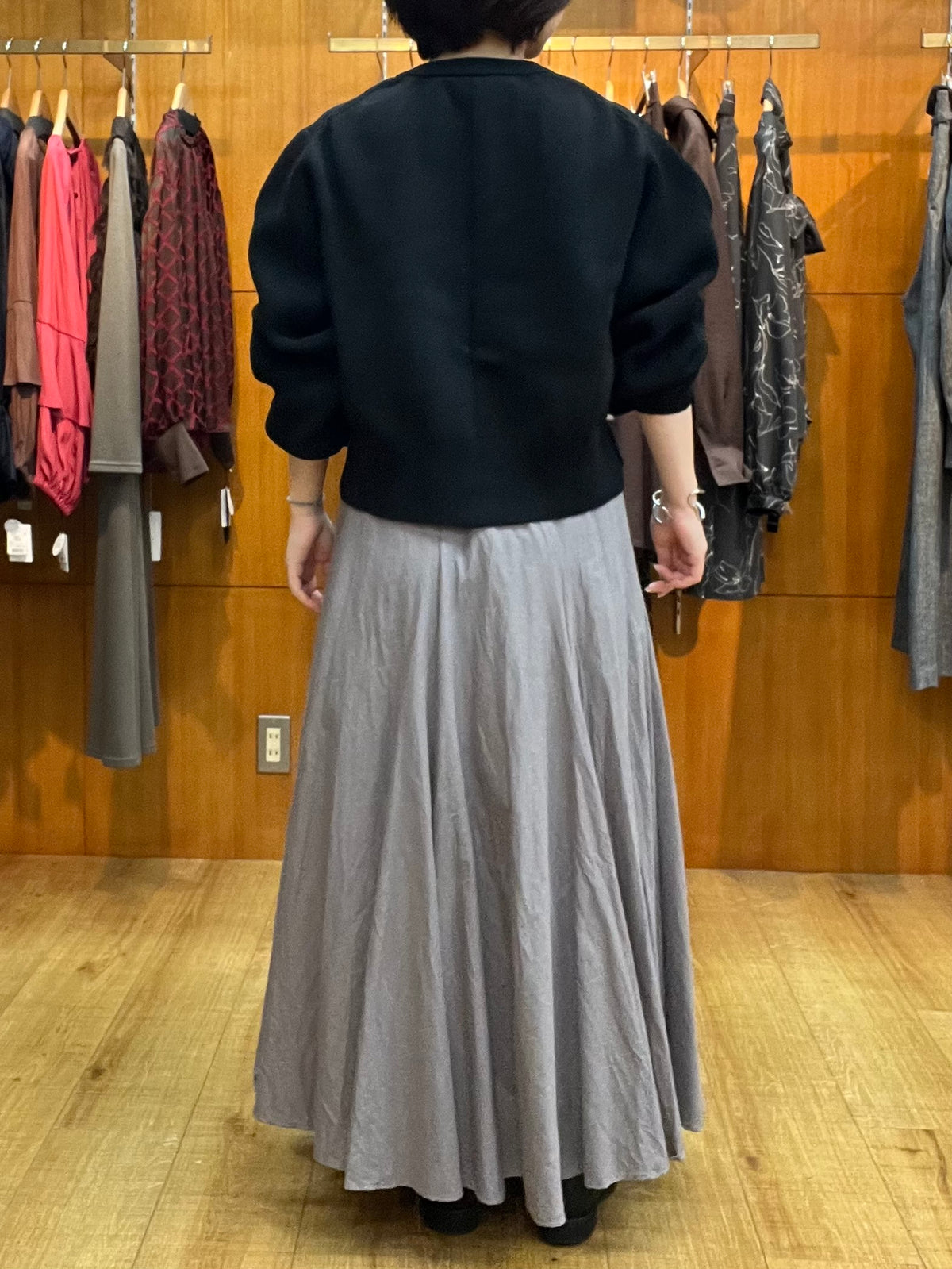 【botanical】スポンディッシュBIGボタンクルーネックカーディガン