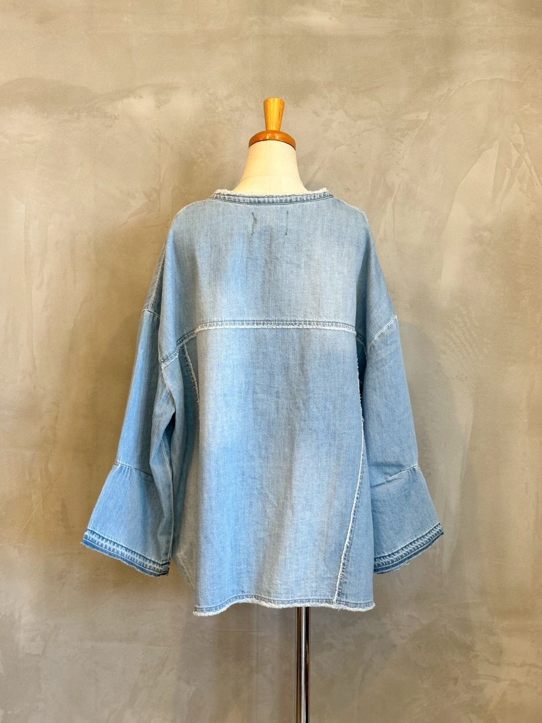 【ANTGAUGE】Vネックデニムカーディガン