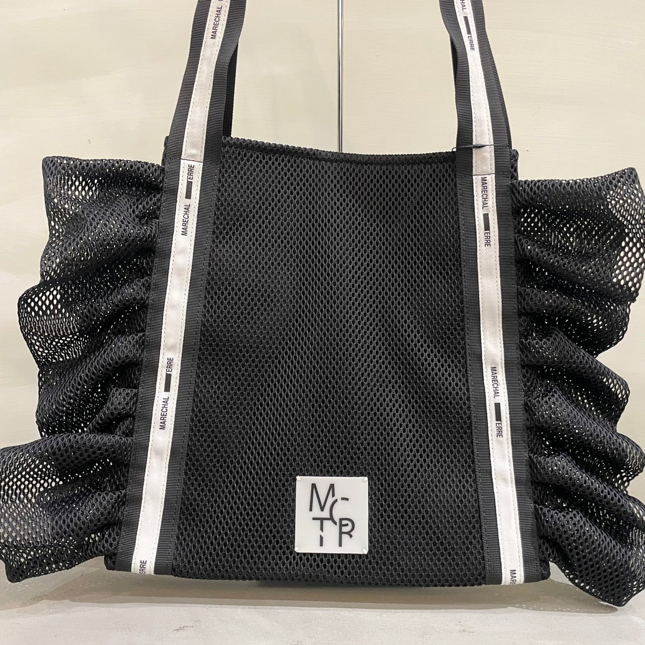 【MARECHAL TERRE】メッシュフリルバッグ