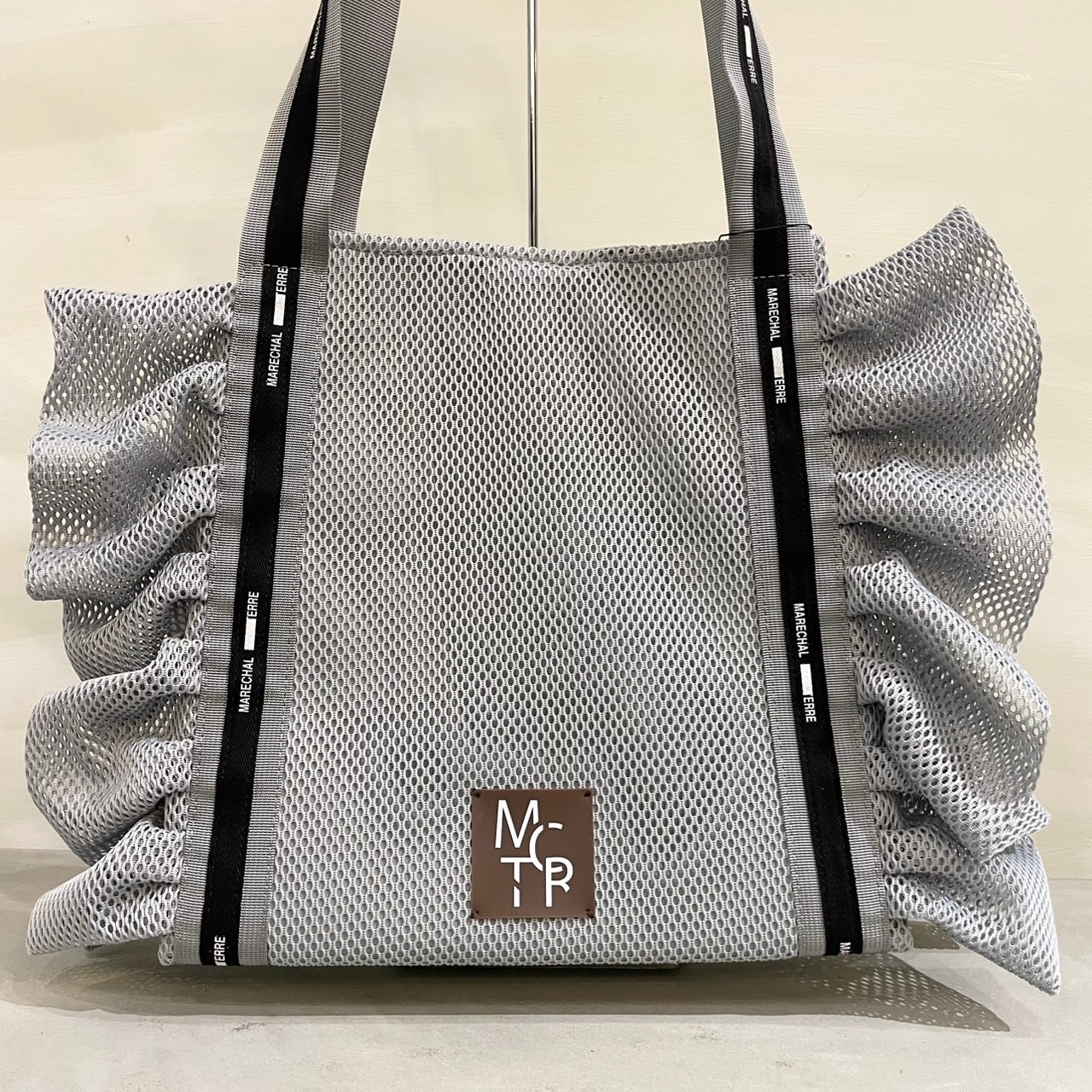 【MARECHAL TERRE】メッシュフリルバッグ