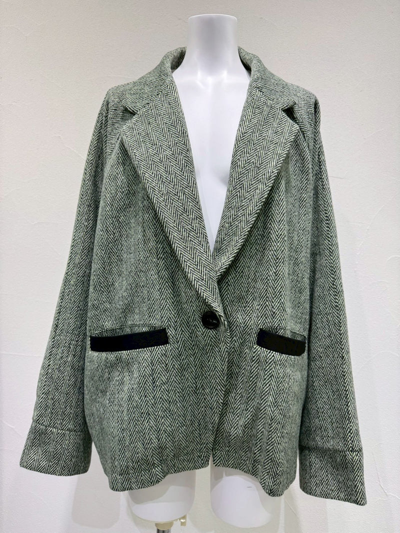【予約商品】CYAN tokyo/ヘリンボーンドルマンテーラー