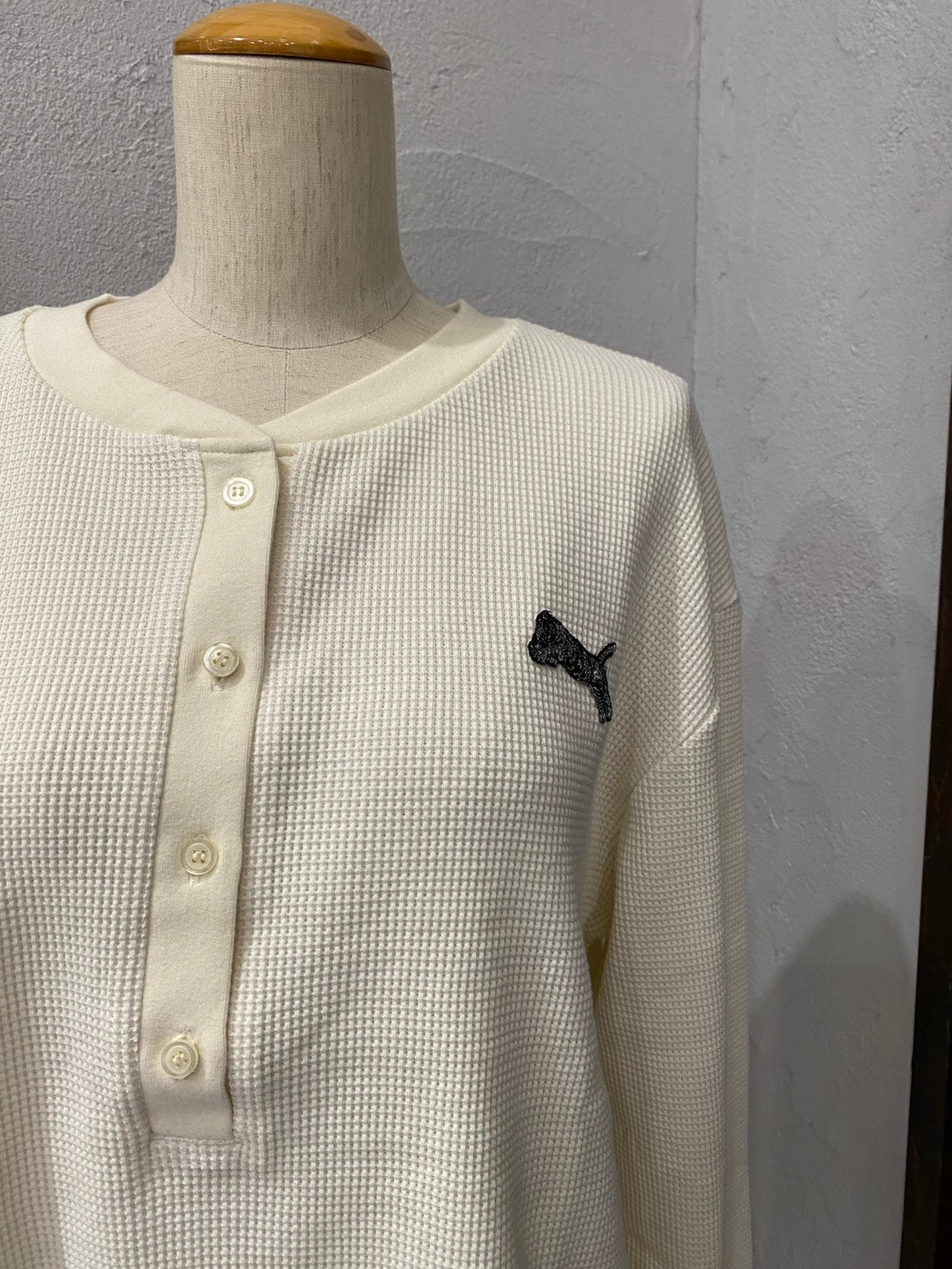 【TRANOI】TORAワッフルヘンリートップス