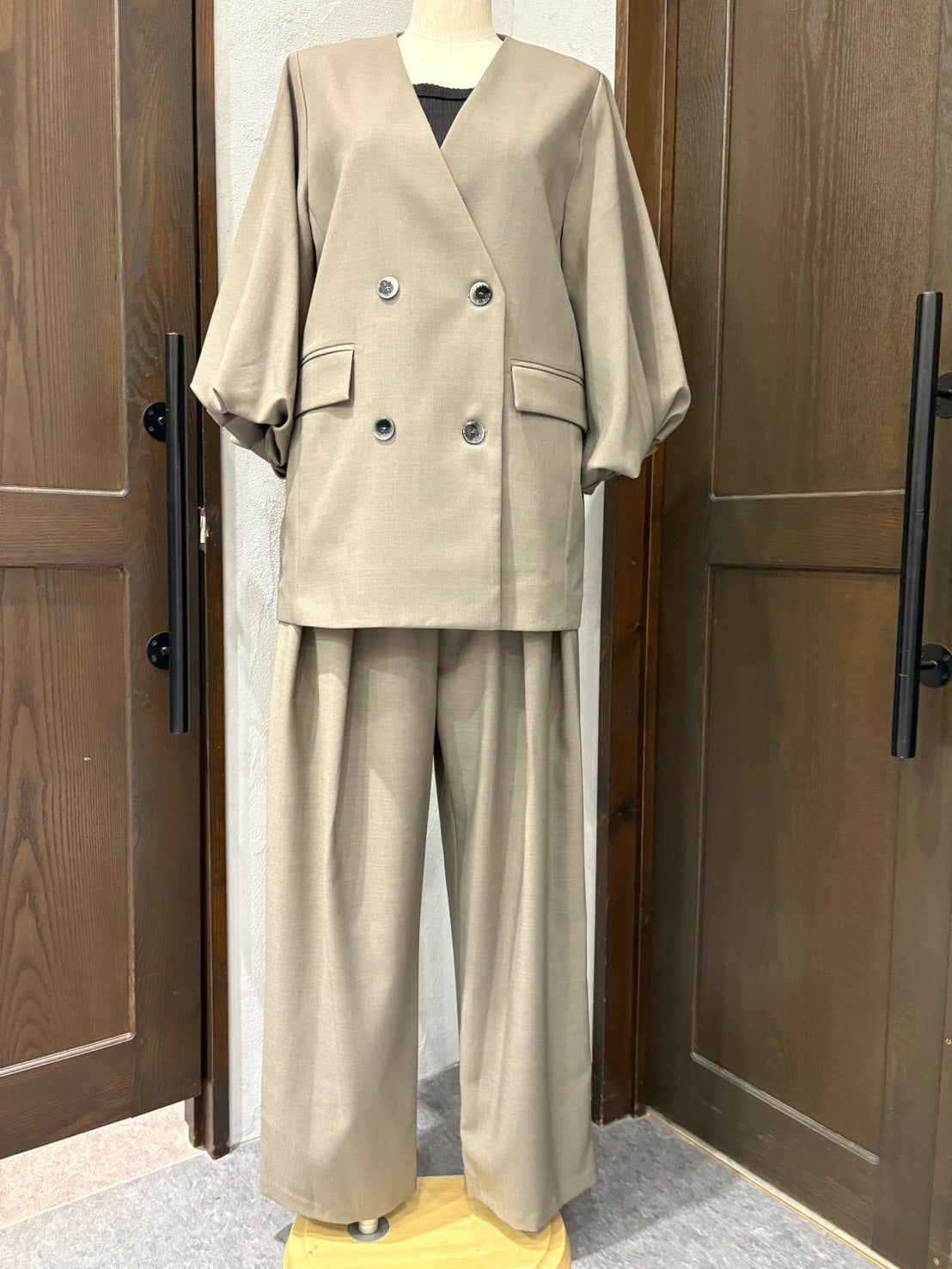 【MARGAUX VINTAGE】バルーンスリーブノーカラージャケット