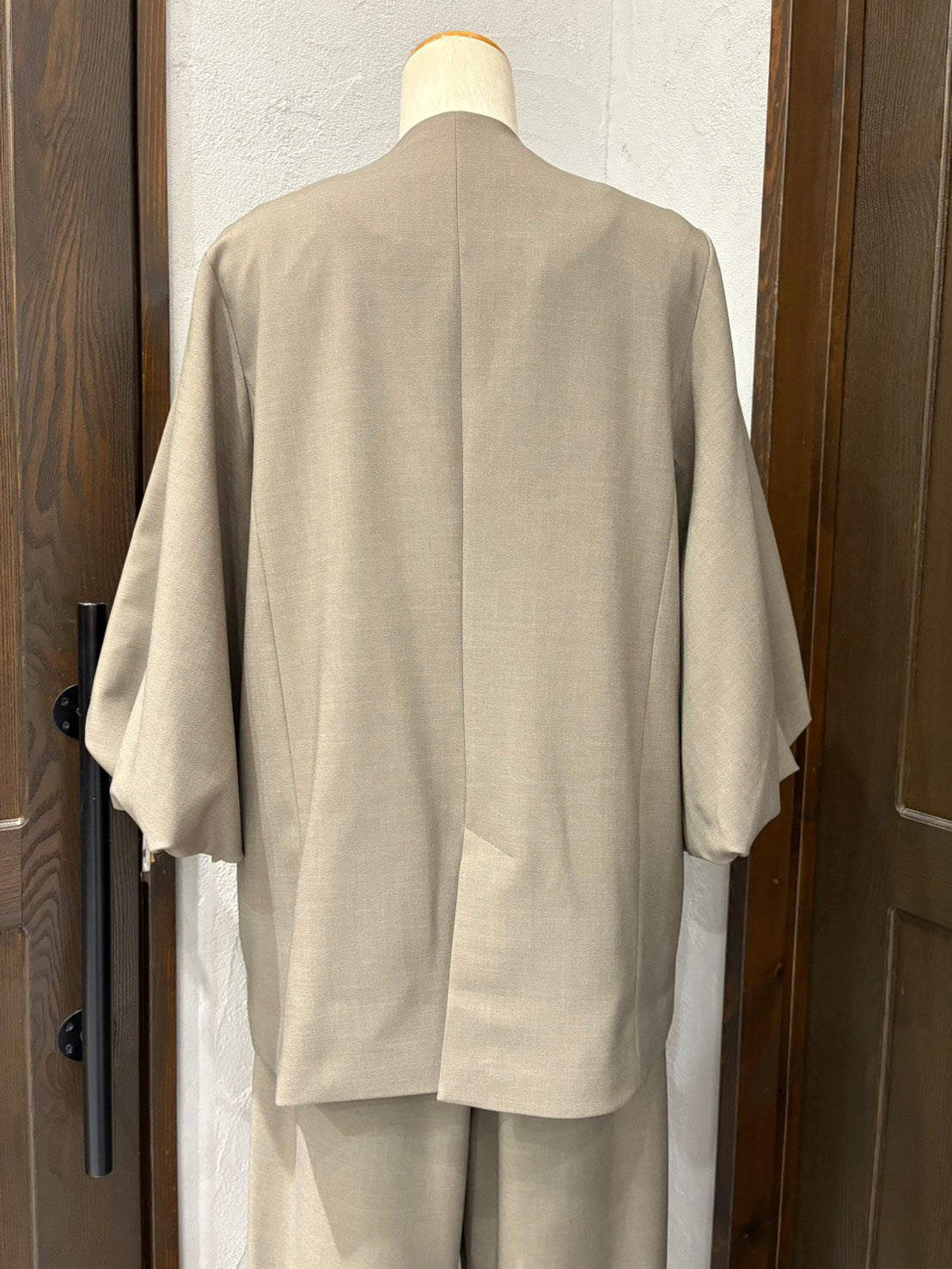 【MARGAUX VINTAGE】バルーンスリーブノーカラージャケット