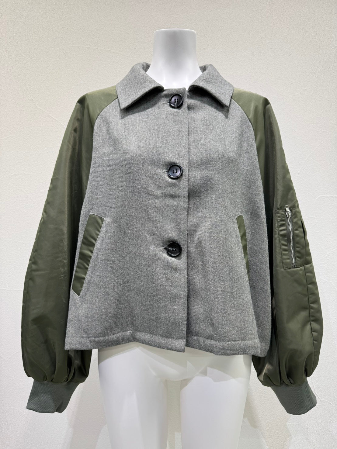 【予約商品】CYAN tokyo/ミリタリースリーブショートブルゾン