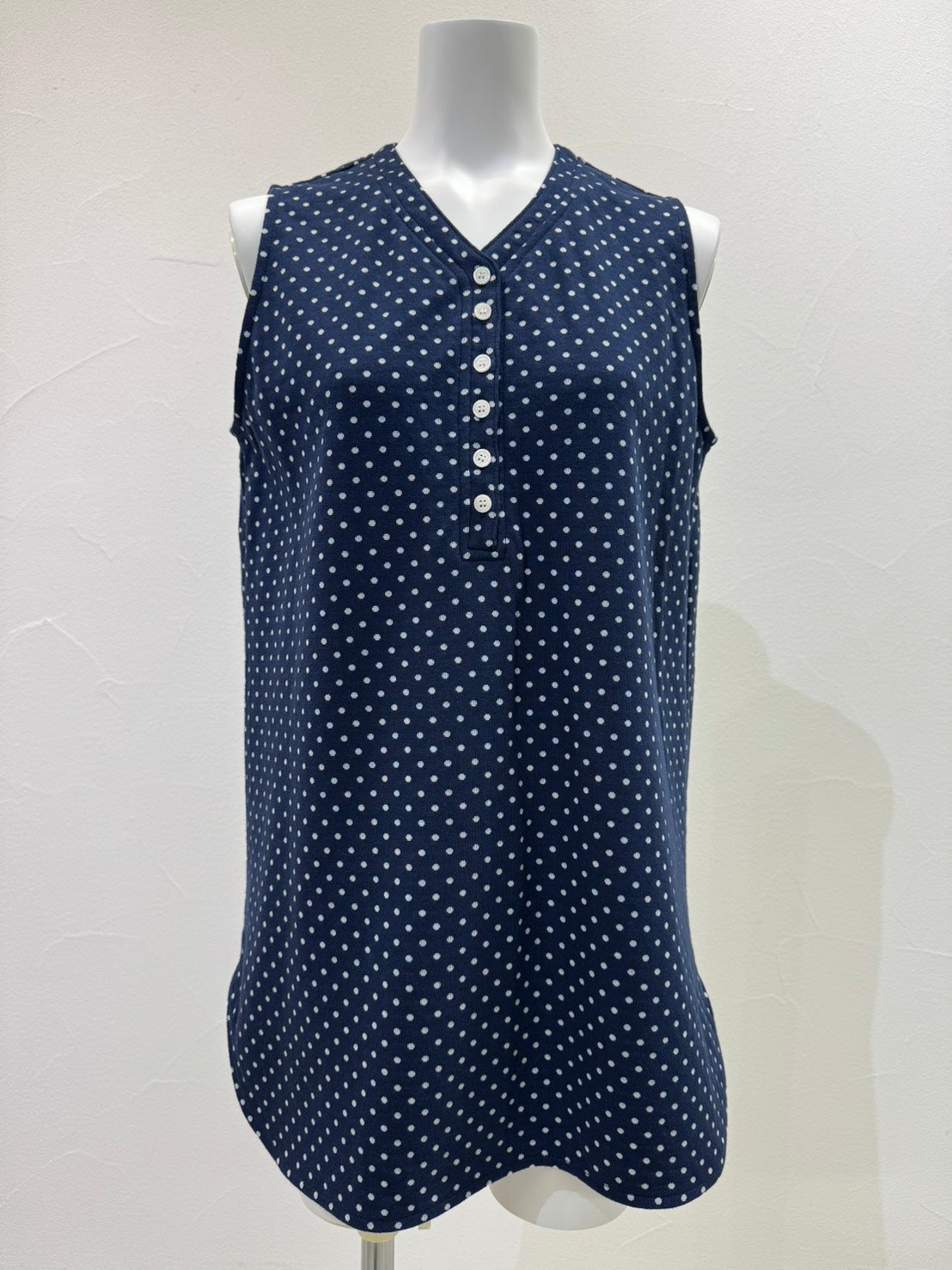 【予約商品】CYAN TOKYO ノースリドットVヘンリー