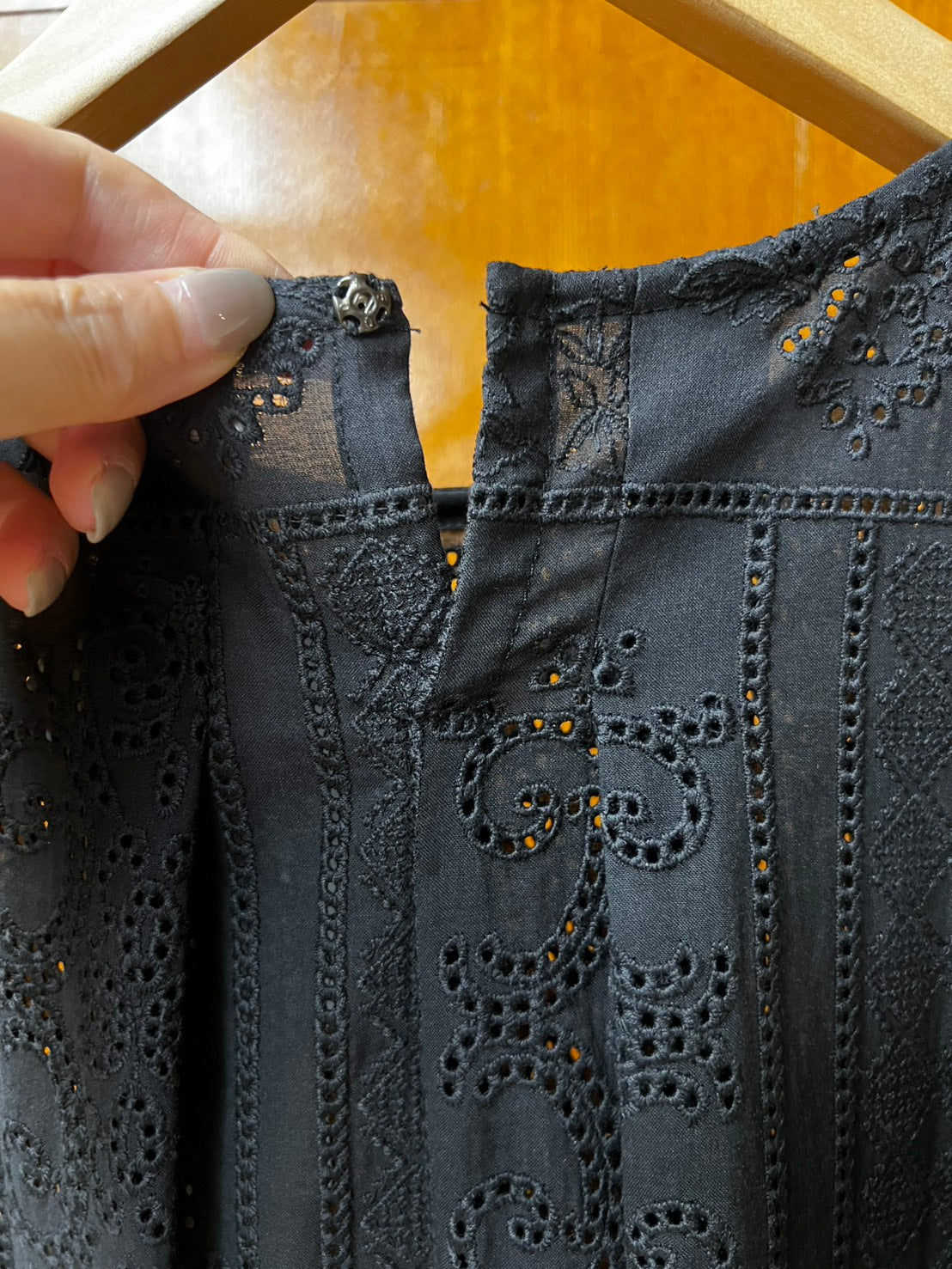 【dix-sept】刺繍ワンピース