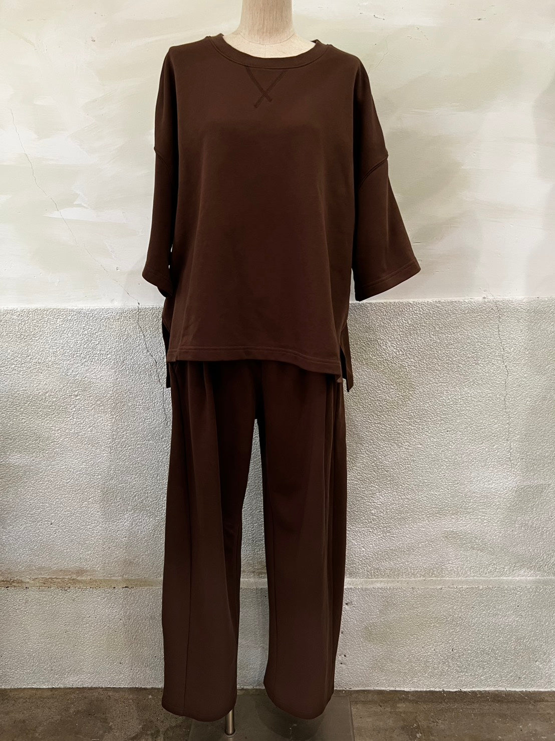 【Hello,I am "MARC"】スウェットパンツ